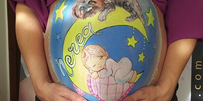 Bodi Painting barriga embarazada bebé en la luna